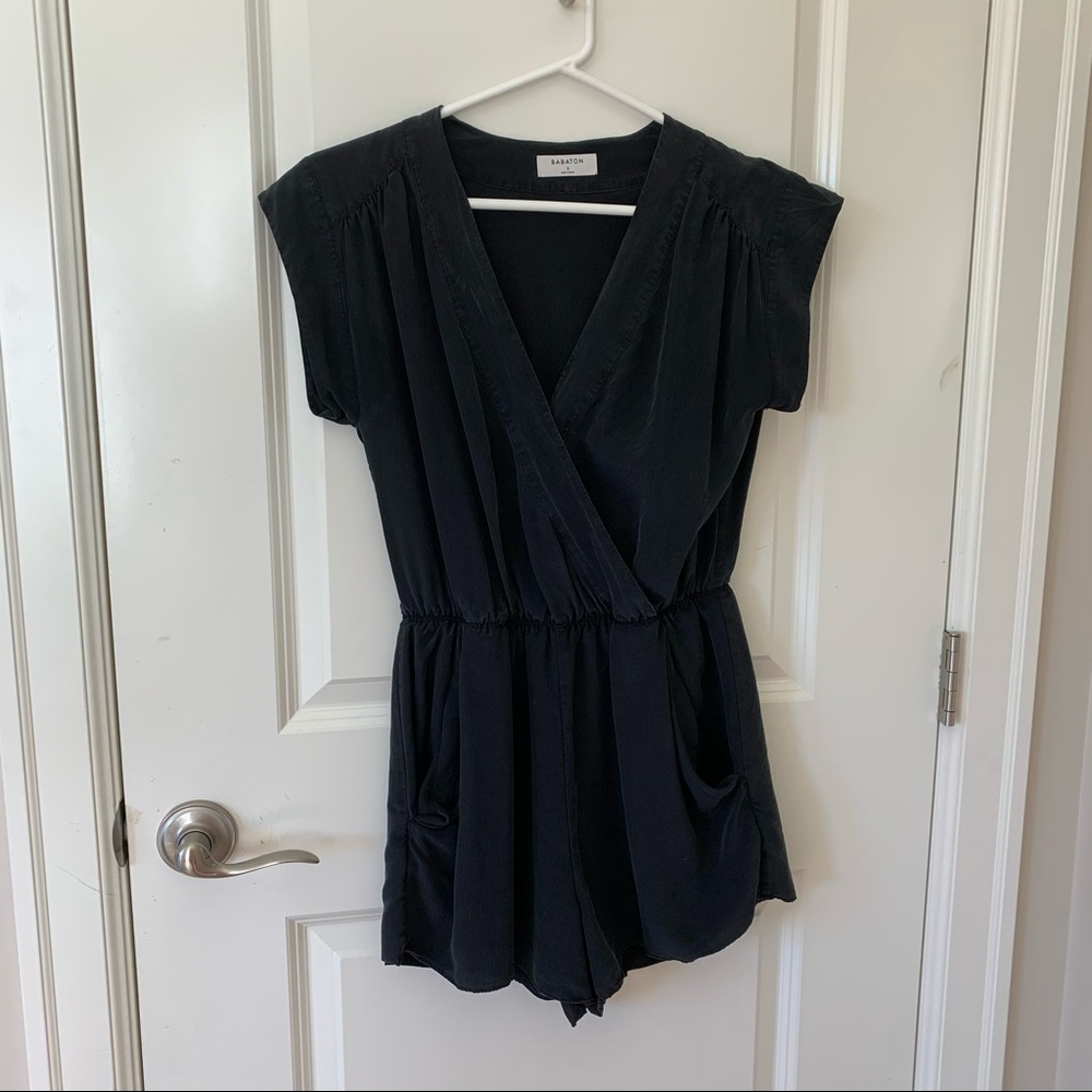 Aritzia Babaton black silk short sleeve romper - s